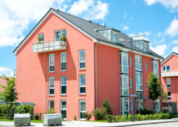 Mehrfamilienhaus