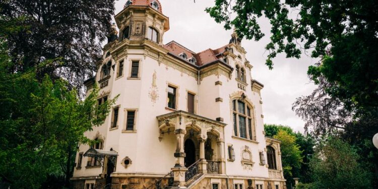 Standesamt Dresden » Jedes Gefühl amtlich bestätigt