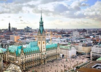 Verkaufsoffener Sonntag Hamburg 2025: Termine & Tipps