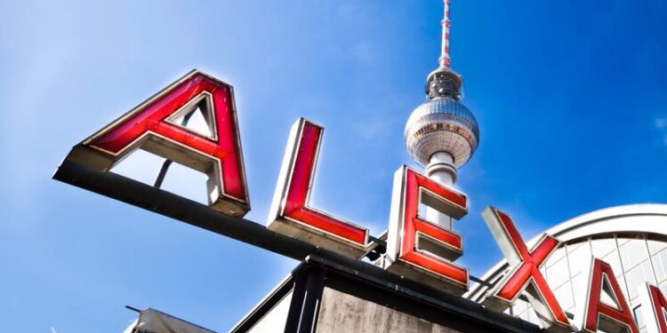 Leuchtreklame Alexanderplatz