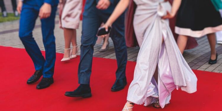 Promis auf dem roten Teppich in Berlin