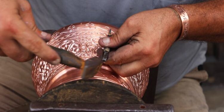 Traditionelle Kupfergravur